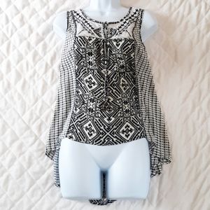 Women's Boho Tatted Lace Detail, High-Low Tank